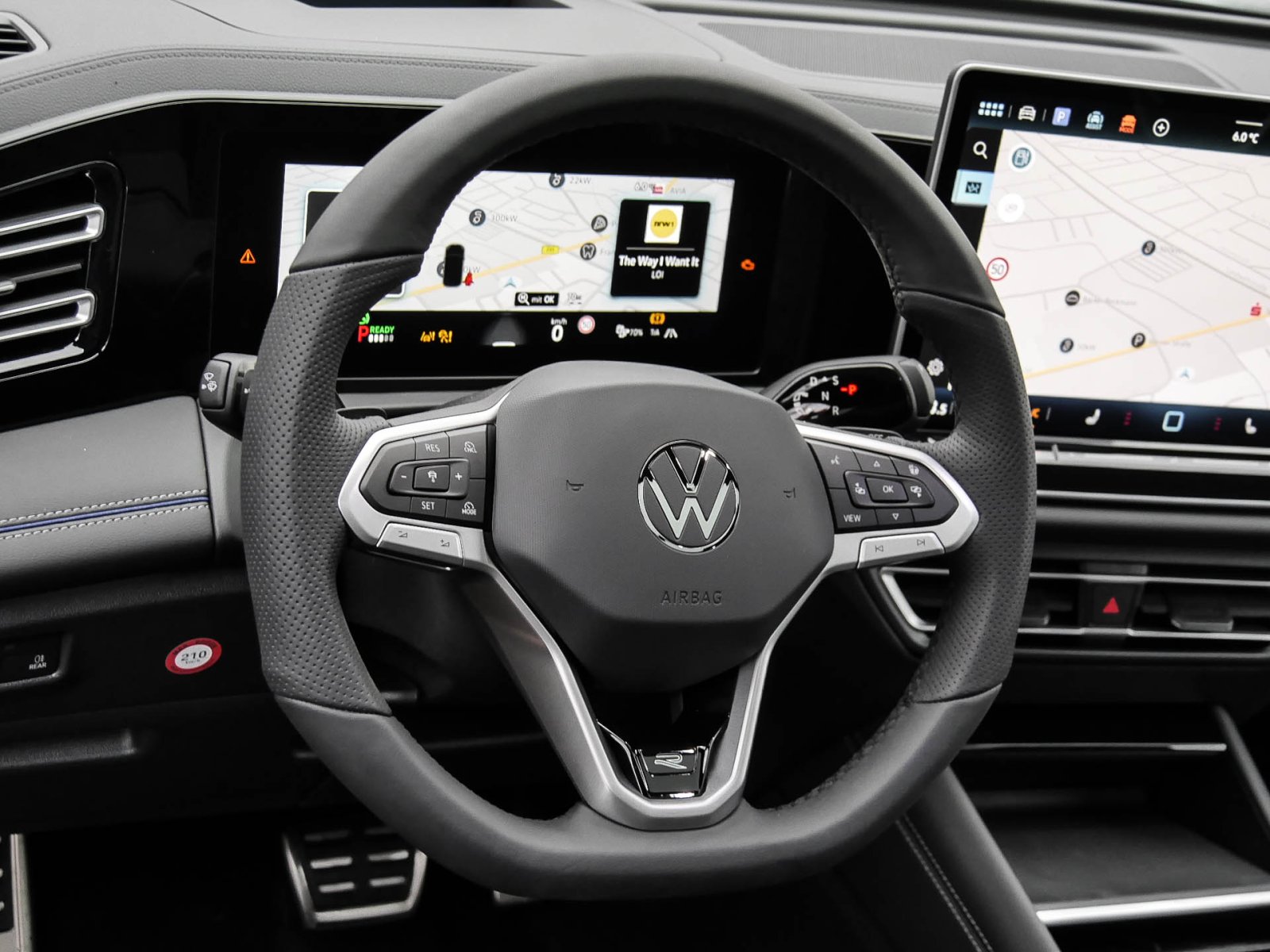 Volkswagen Tayron 2.0 R-LINE DSG 4X4 STANDHZG HARMANKARDON