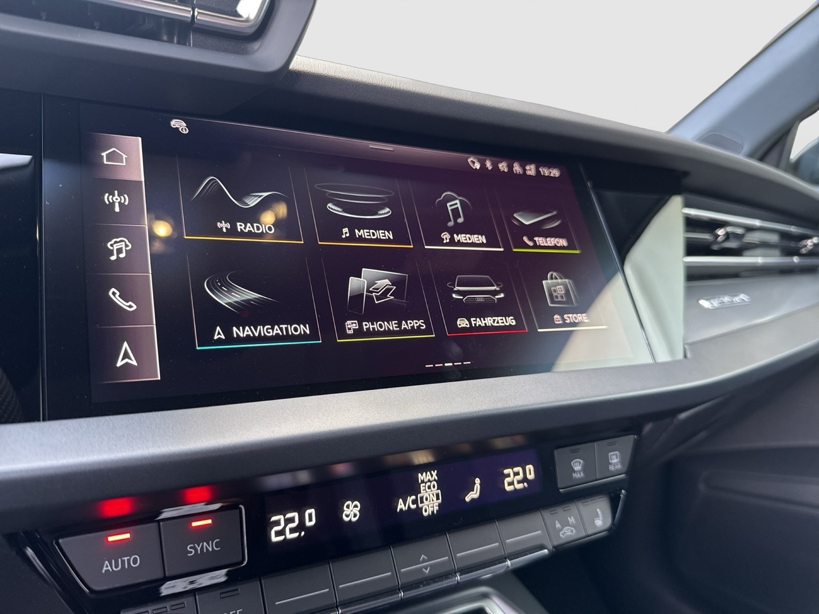 Audi A3 Sportback quattro S LINE PANO CAM ACC LM18