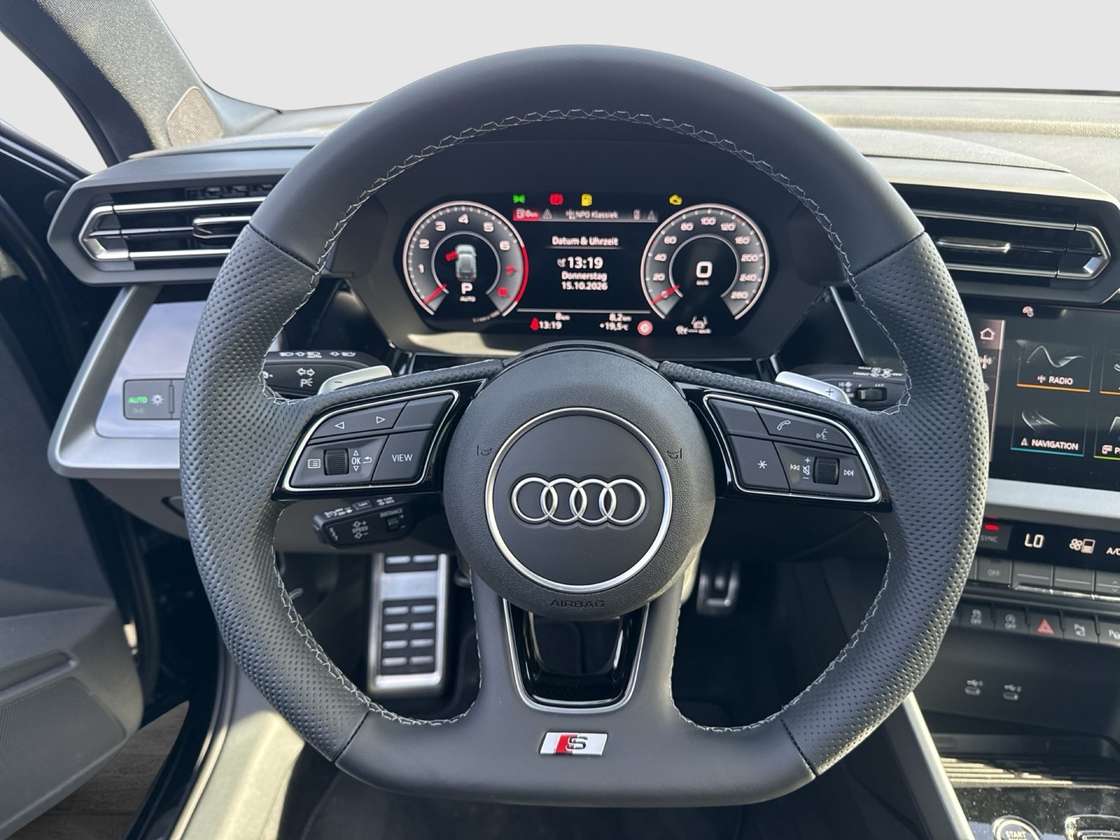 Audi A3 Sportback quattro S LINE PANO CAM ACC LM18