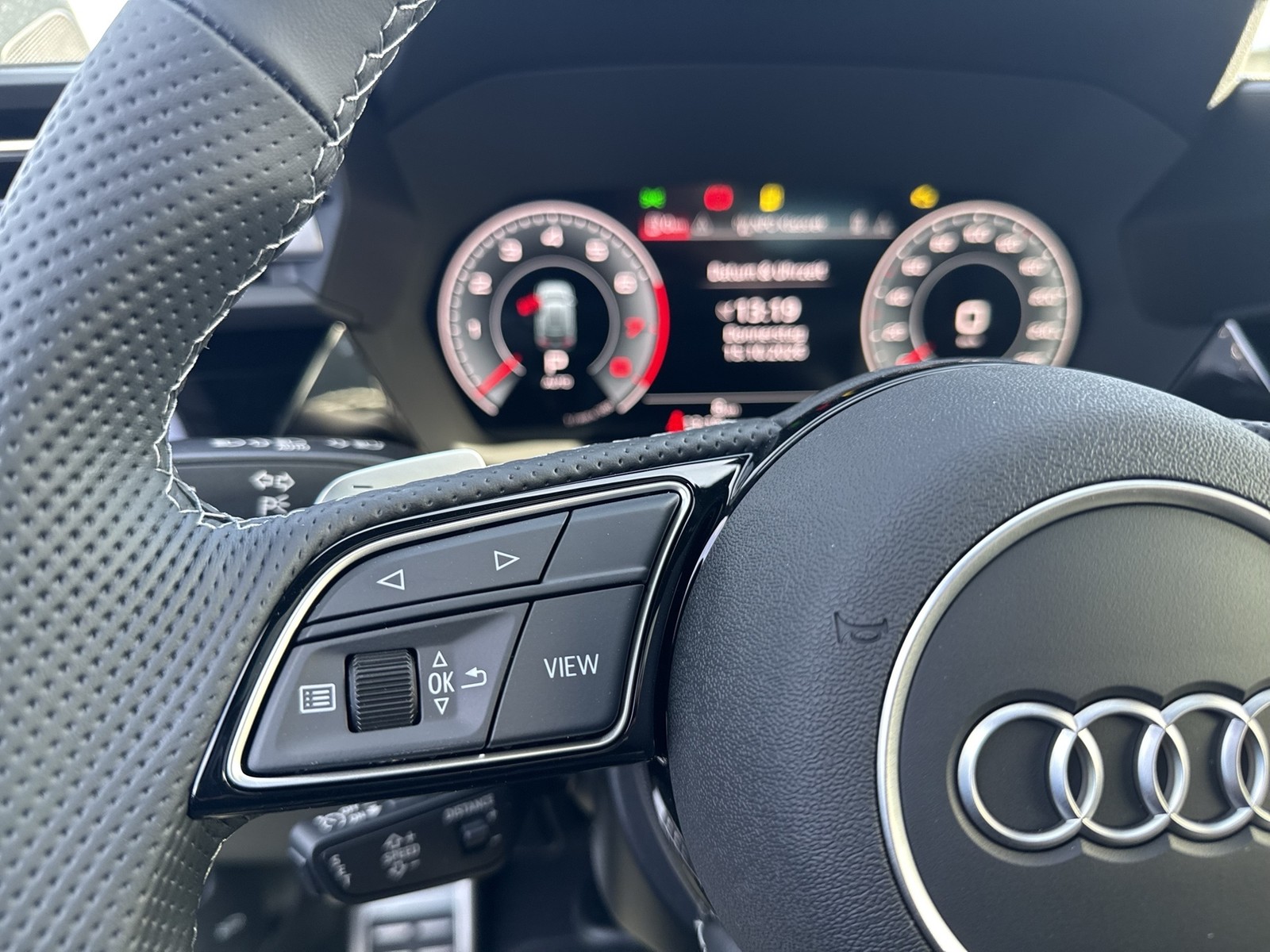 Audi A3 Sportback quattro S LINE PANO CAM ACC LM18