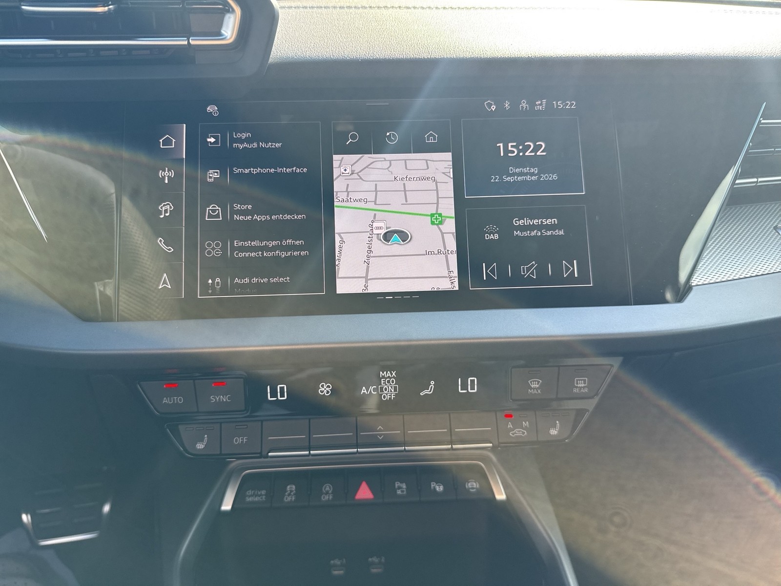 Audi A3 Sportback quattro S LINE PANO CAM ACC LM18