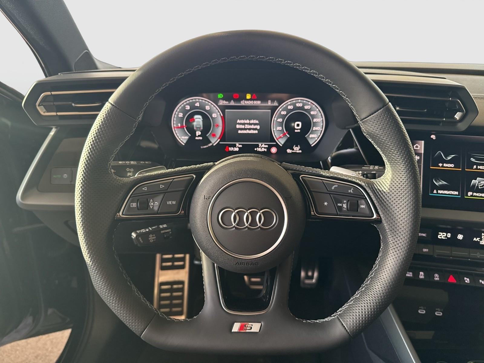Audi A3 Sportback quattro S LINE PANO CAM ACC LM18