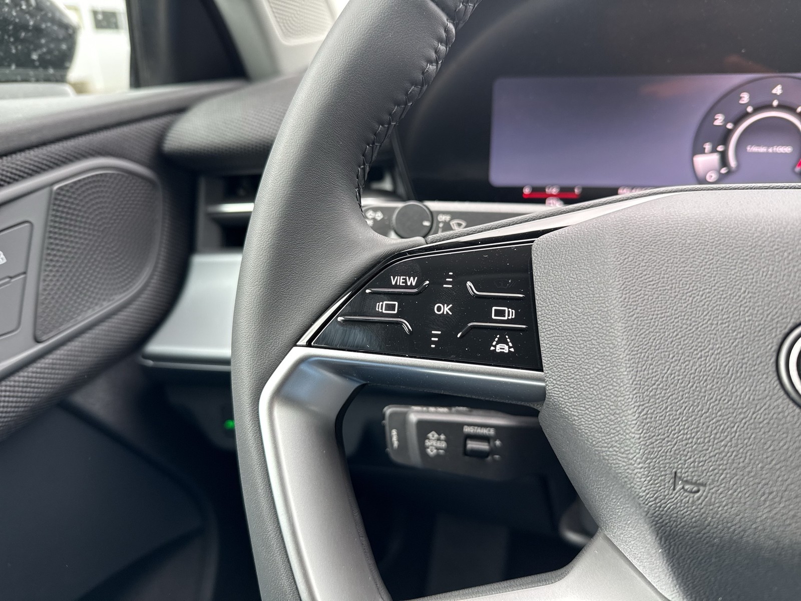 Audi Q3 advanced NEUES MODELL CAM E-KLAPPE NAVI ALU17