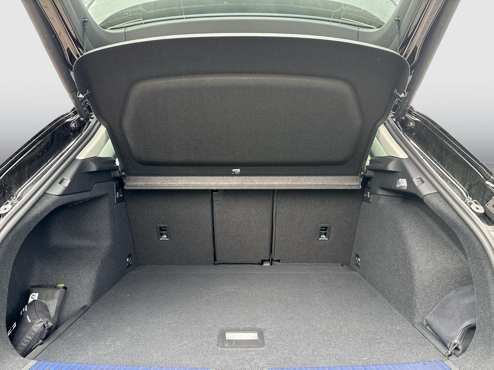 Audi Q3 advanced NEUES MODELL CAM E-KLAPPE NAVI ALU17