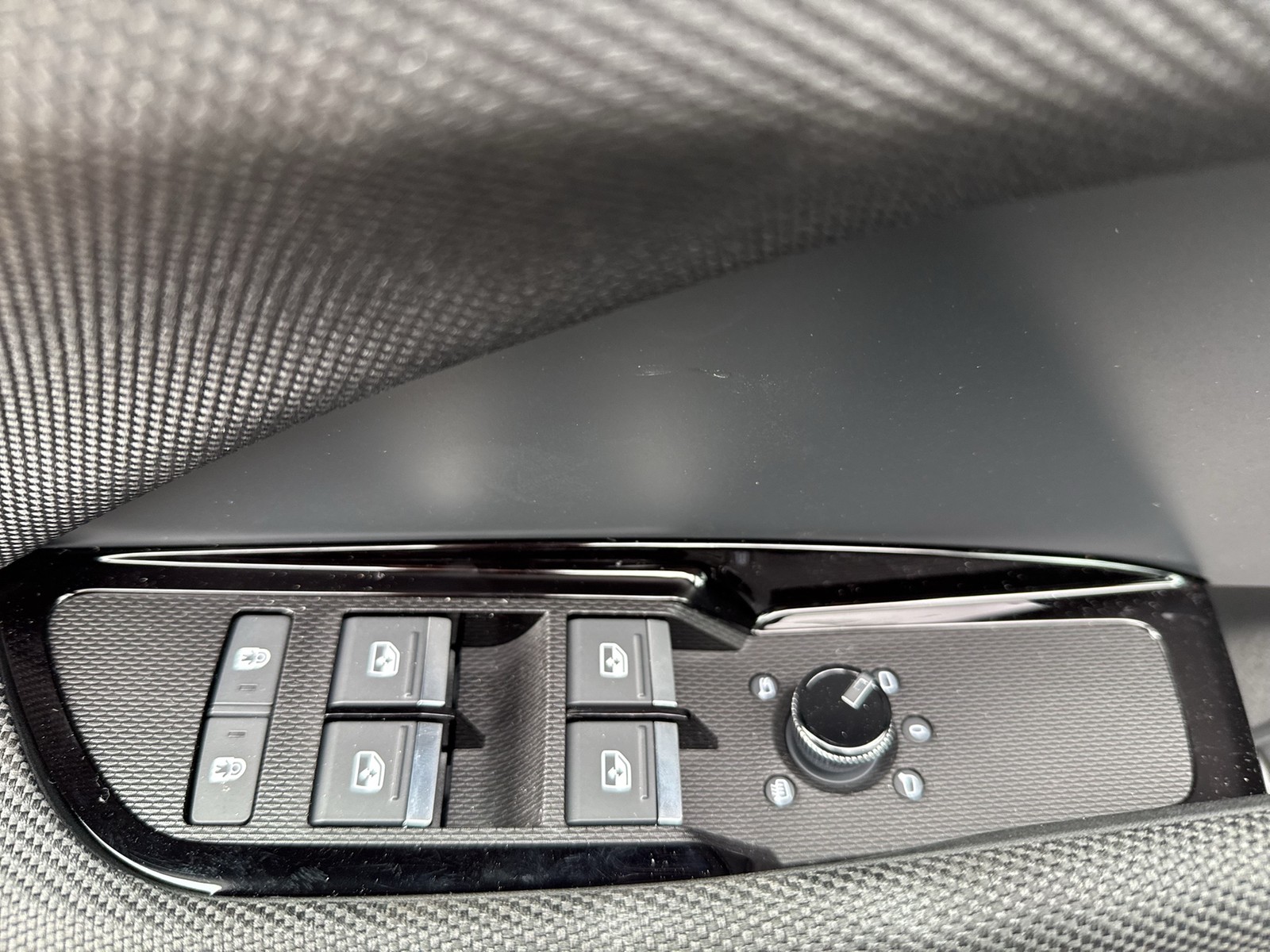 Audi Q3 advanced NEUES MODELL CAM E-KLAPPE NAVI ALU17