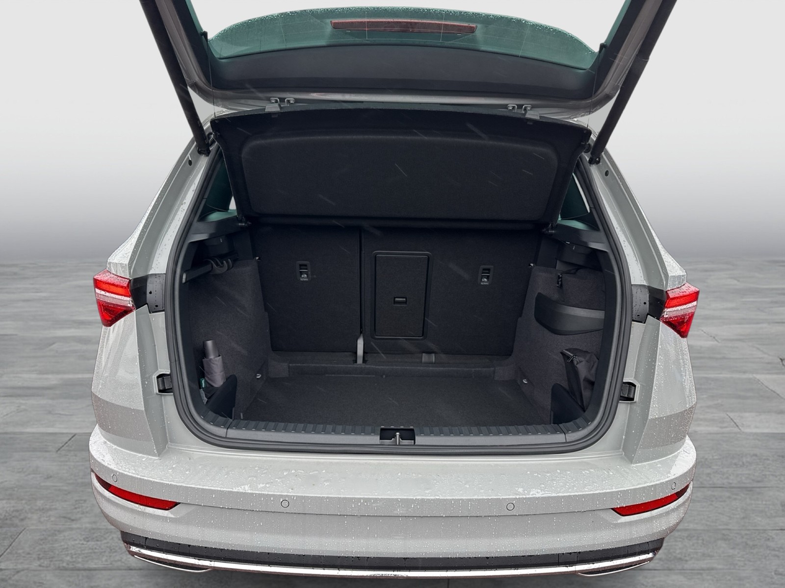 Skoda Karoq 2.0 SPORTLINE 4X4 PANO CAM ACC LM19 MATRIX