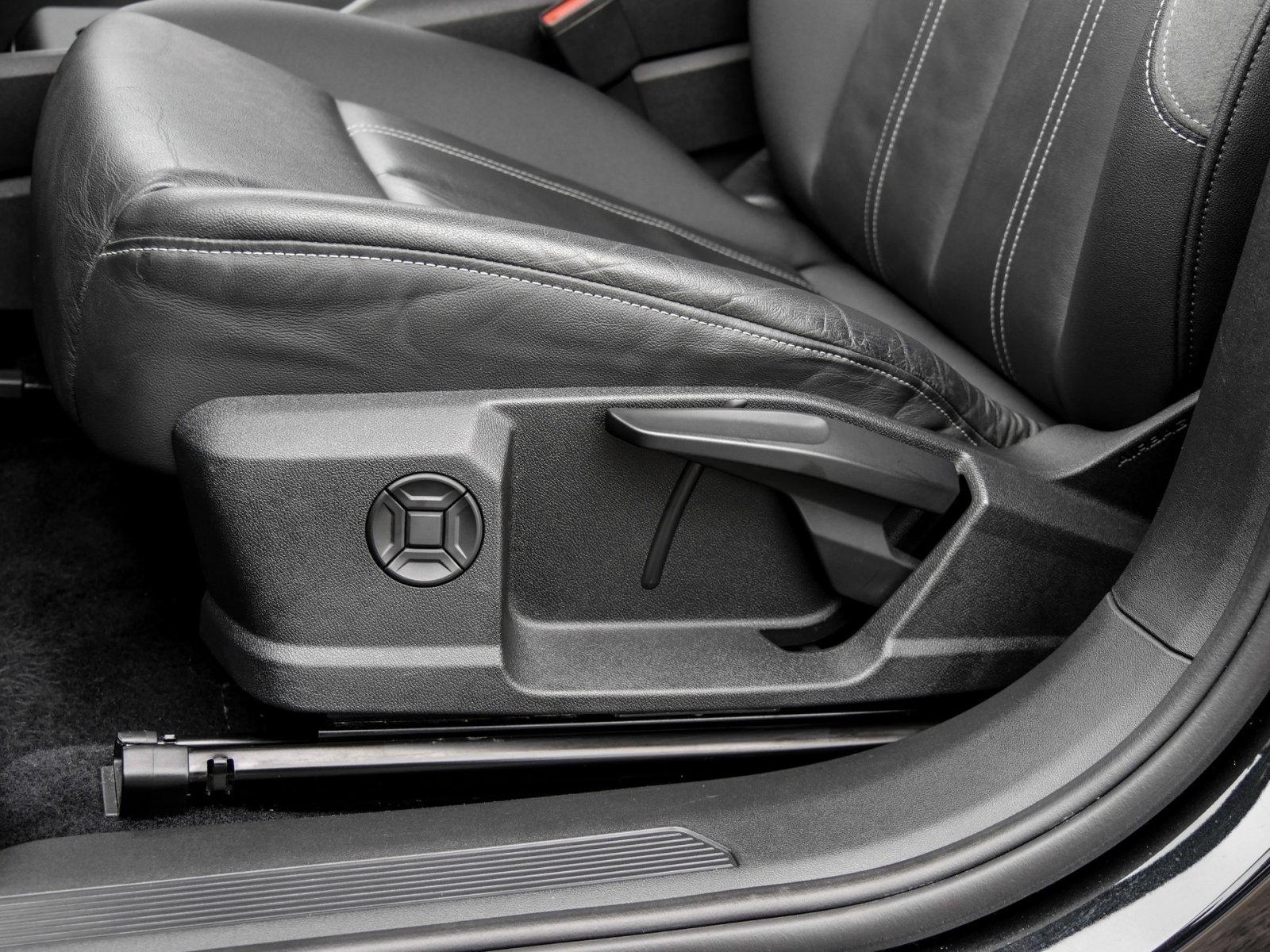 Audi Q4 e-tron Sportback 40 ALU19 eKLAPPE NAVI LEDER