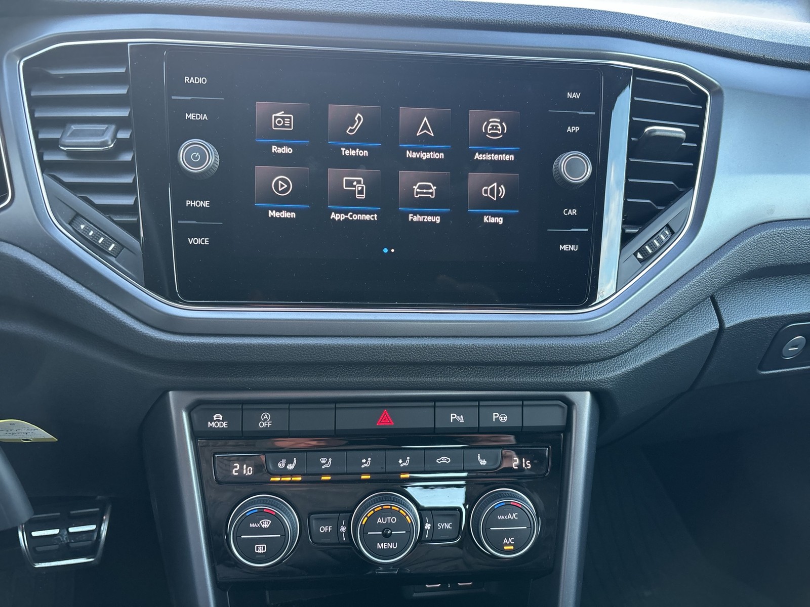 Volkswagen T-Roc Cabriolet 1.5 R-LINE