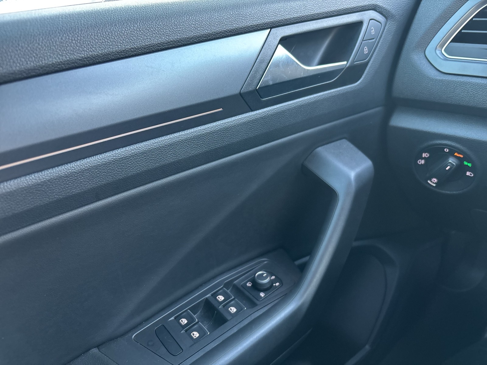 Volkswagen T-Roc Cabriolet 1.5 R-LINE