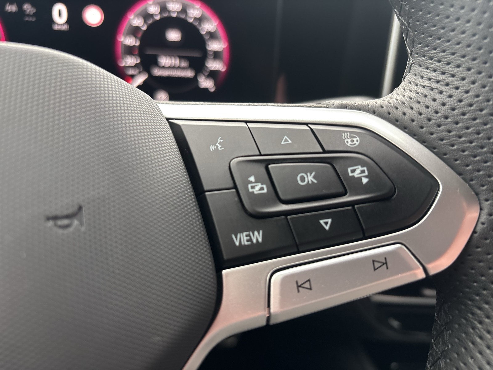 Volkswagen Passat Variant 2.0 R-LINE ACC KAMERA AHK eKLAPPE