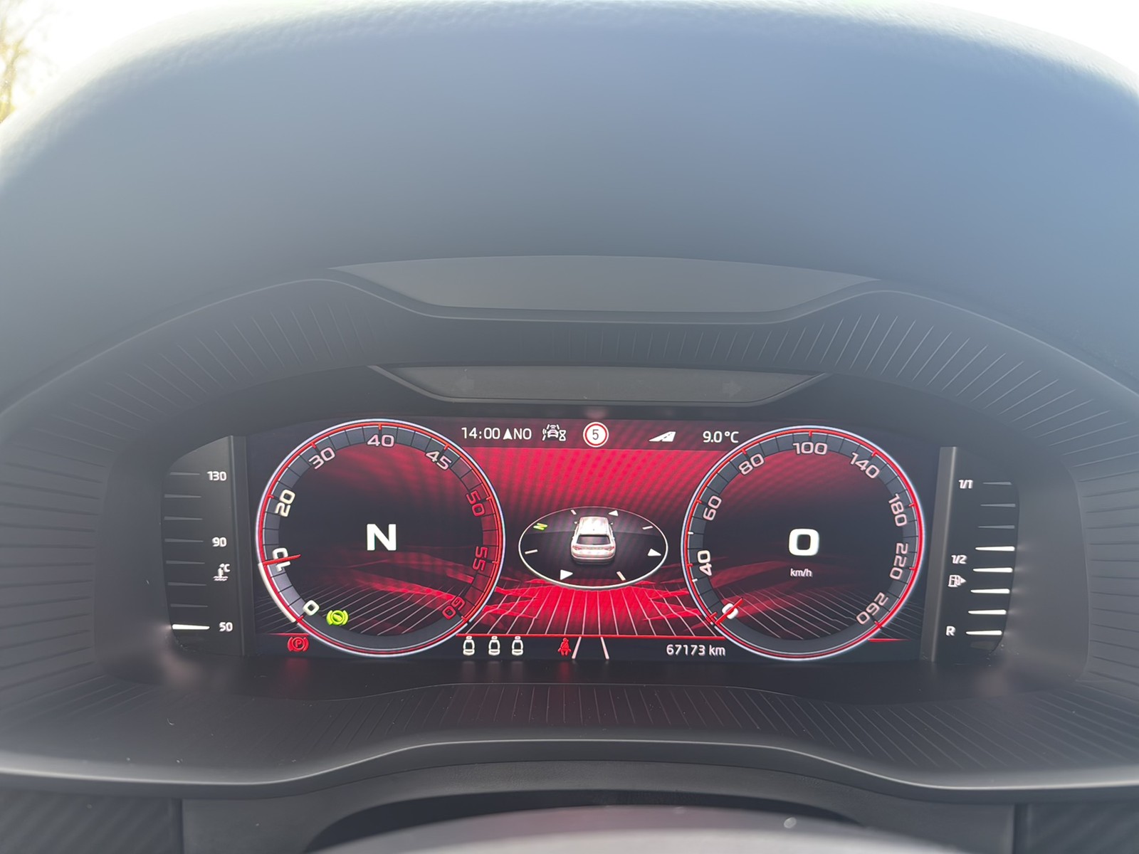 Skoda Kodiaq 2.0 SPORTLINE 4X4 PANO STANDHZ. LM20 NAVI