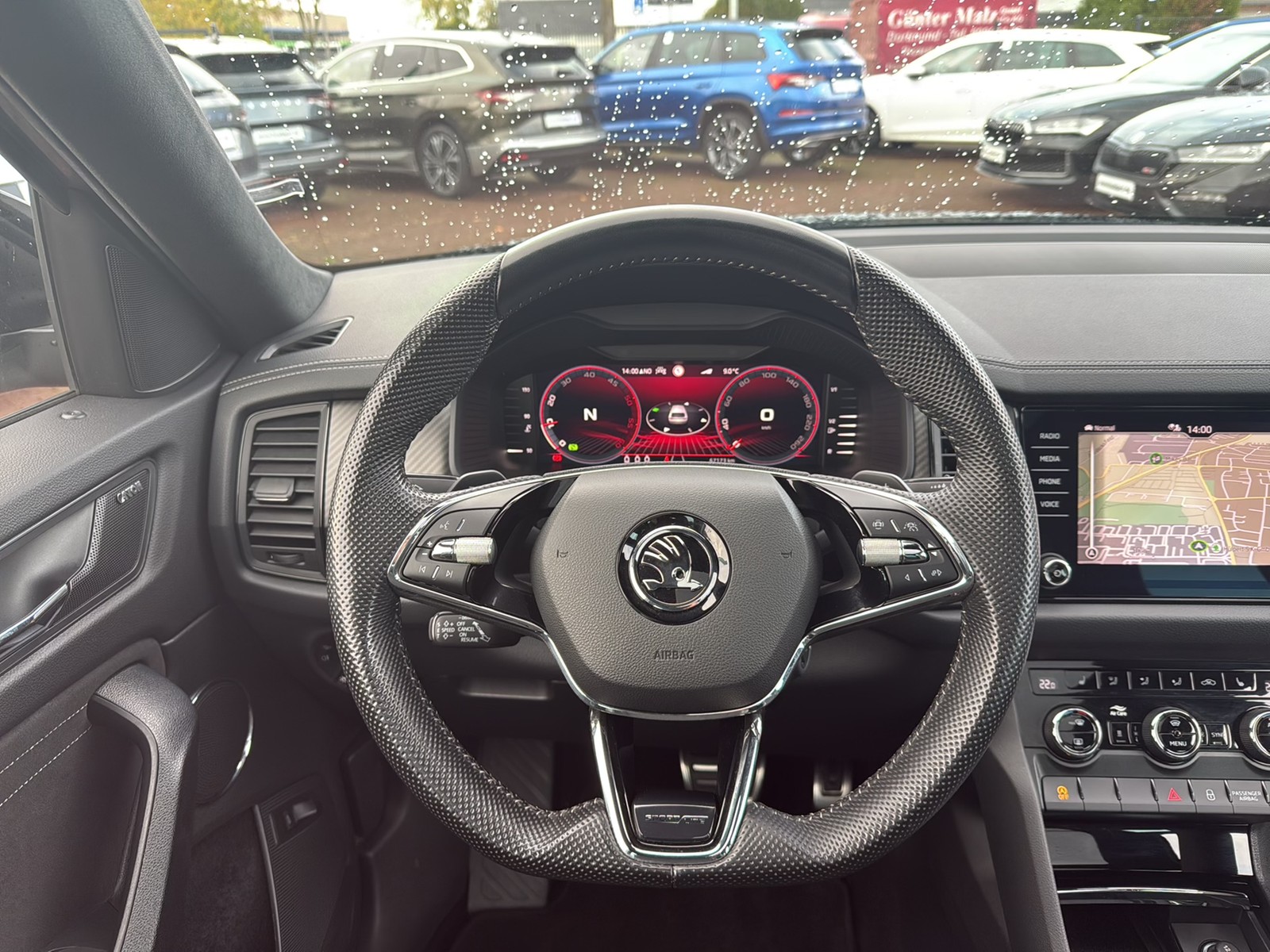 Skoda Kodiaq 2.0 SPORTLINE 4X4 PANO STANDHZ. LM20 NAVI