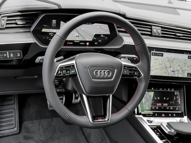 Audi Q8 e-tron 55 Qu. S LINE PANO B&O AHK 360°CAM