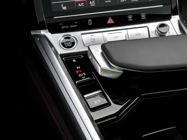 Audi Q8 e-tron 55 Qu. S LINE PANO B&O AHK 360°CAM