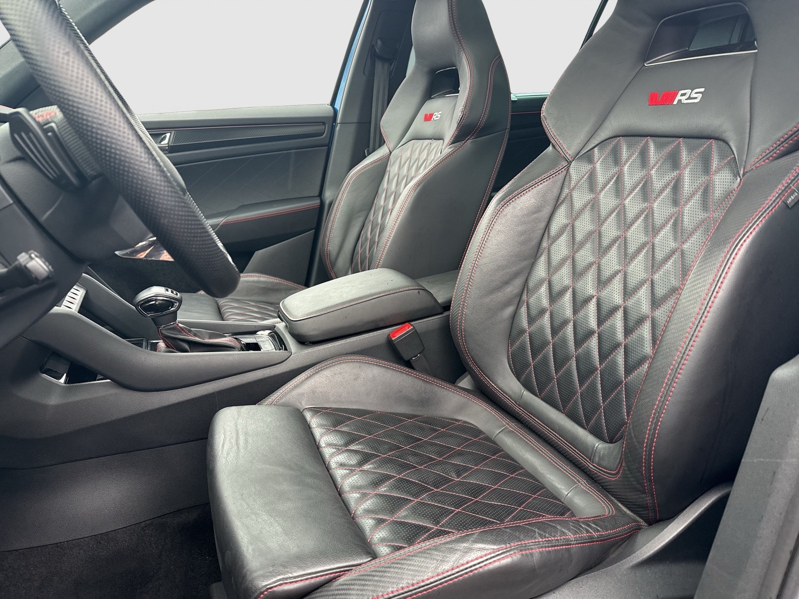 Skoda Kodiaq 2.0 RS 4X4 LEDER PANO AHK 360CAM LM20 NAVI