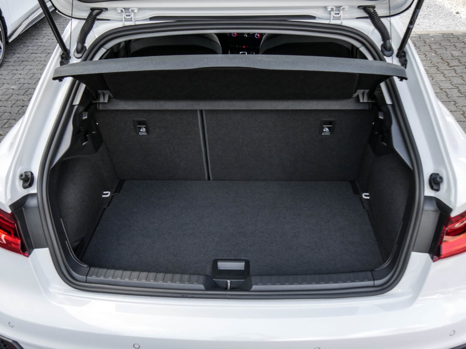 Audi A1 Sportback 25 S LINE BLACKPAK ACC LM17 NAVI+