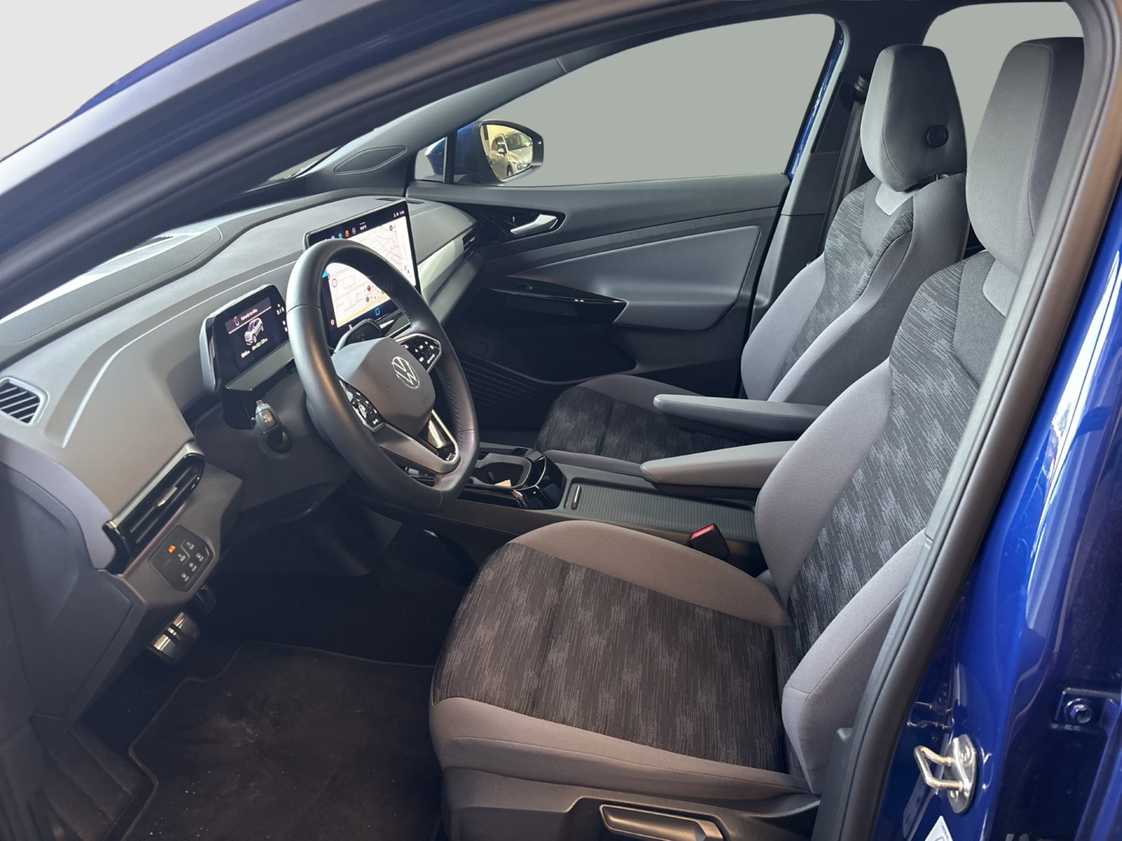 Volkswagen ID.4 Pro WÄRMEPUMPE AHK CAM ACC LM19 NAVI SITZHZ
