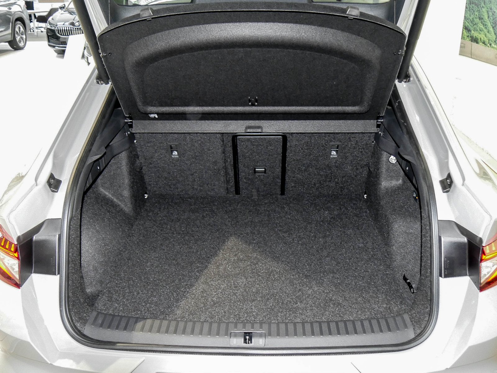 Skoda Enyaq Coupe 85 Sportline *FACELIFT* AHK HuD CANTON NAV