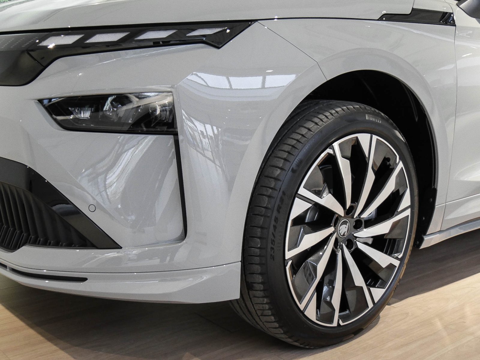 Skoda Enyaq Coupe 85 Sportline *FACELIFT* AHK HuD CANTON NAV