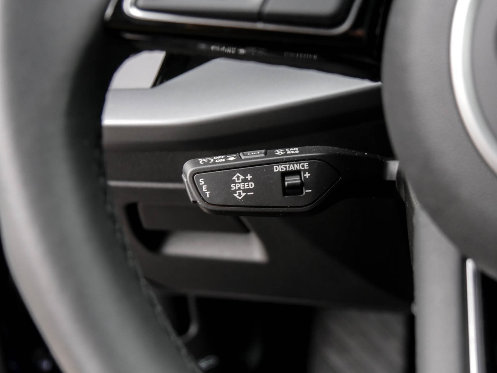 Audi A3 35 advanced NAVI KAMERA ACC LM18 SOUNDSYSTEM