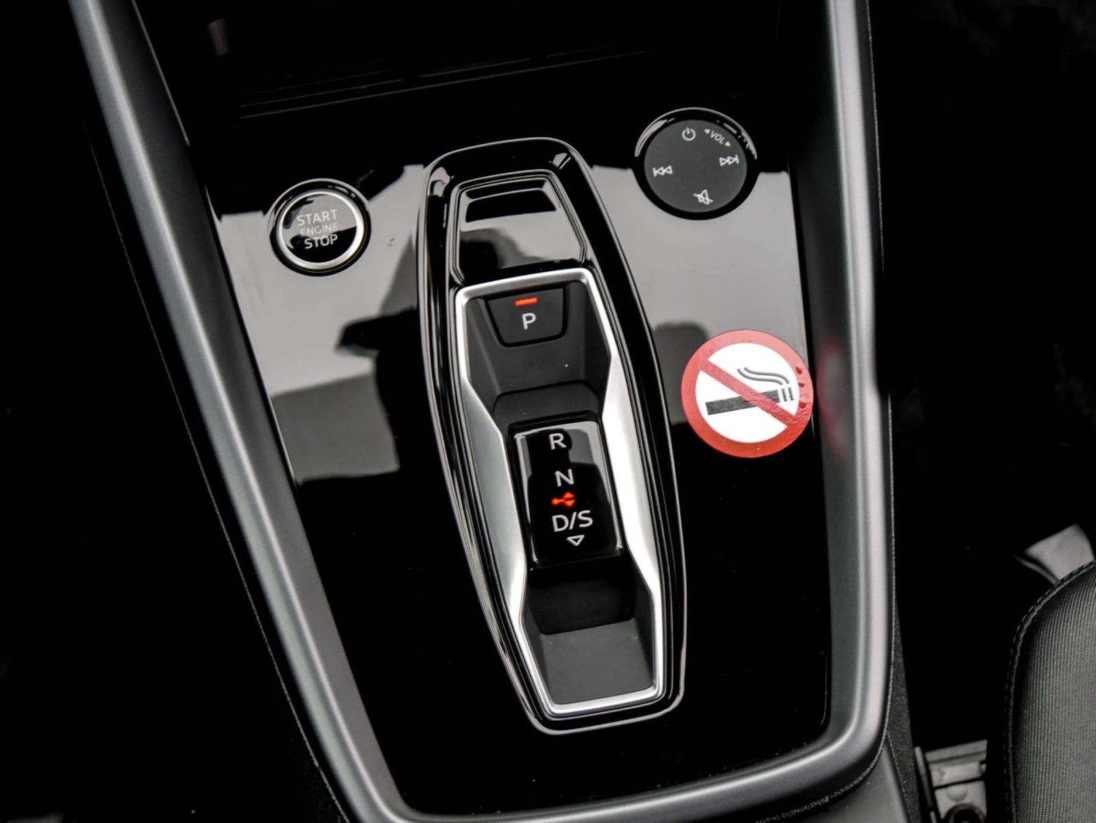 Audi A3 35 advanced NAVI KAMERA ACC LM18 SOUNDSYSTEM