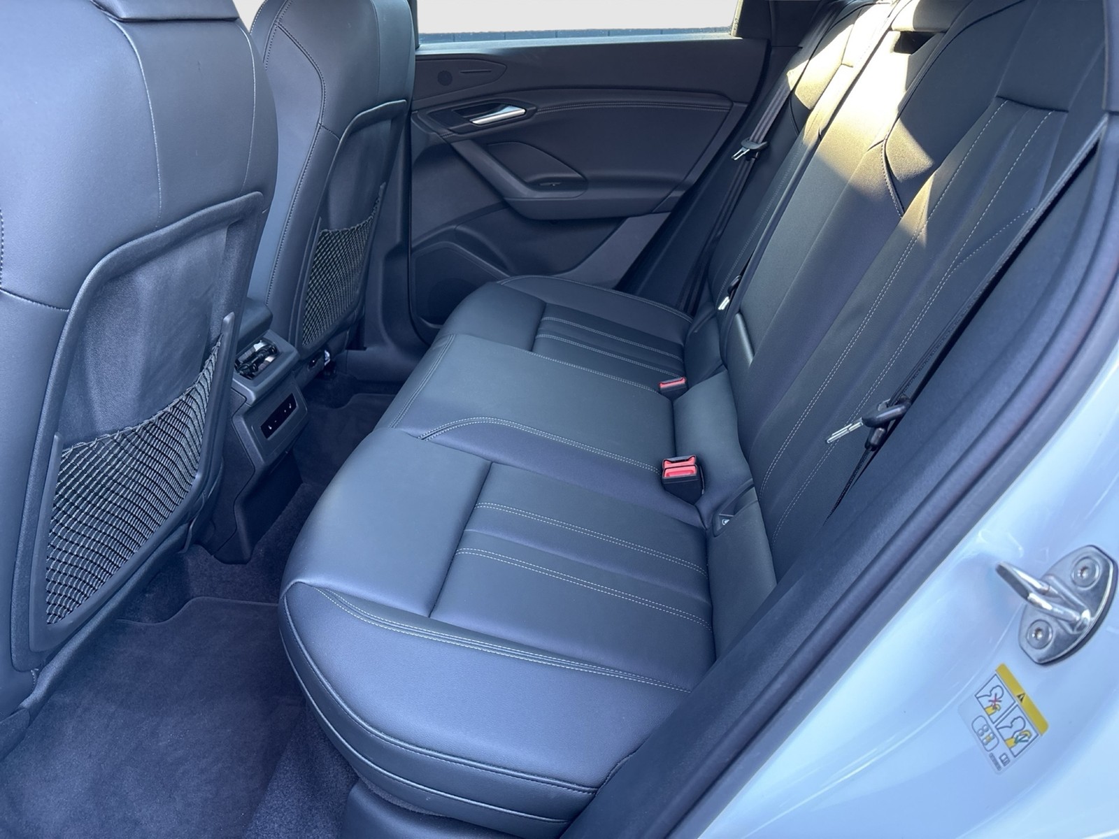 Audi Q6 e-tron performance S LINE BUSINESS PANO AHK ACC
