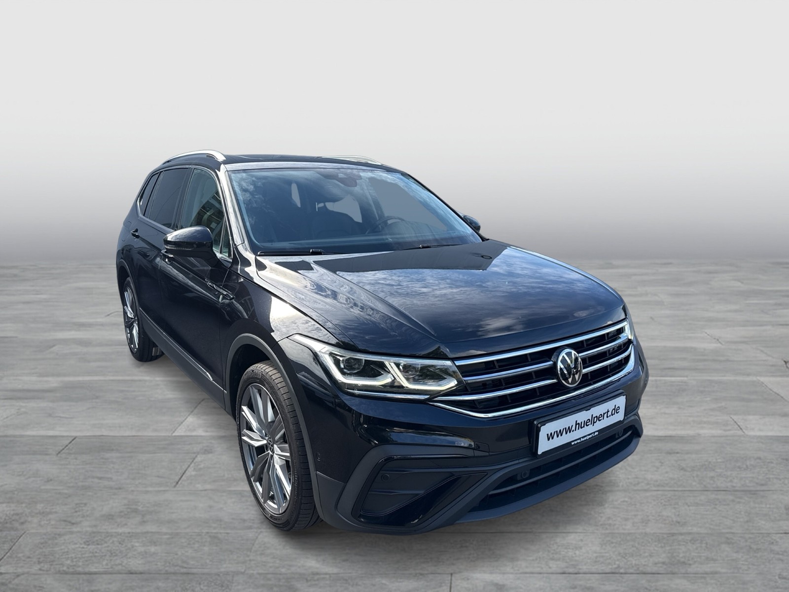 Volkswagen Tiguan Allspace 2.0 LIFE LEDER PANO eSITZE ALU20"
