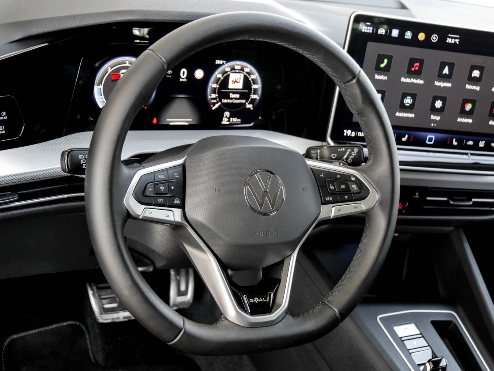 Volkswagen Golf VIII 2.0 GOAL FACELIFT ACC CARPLAY SITZHEIZUNG