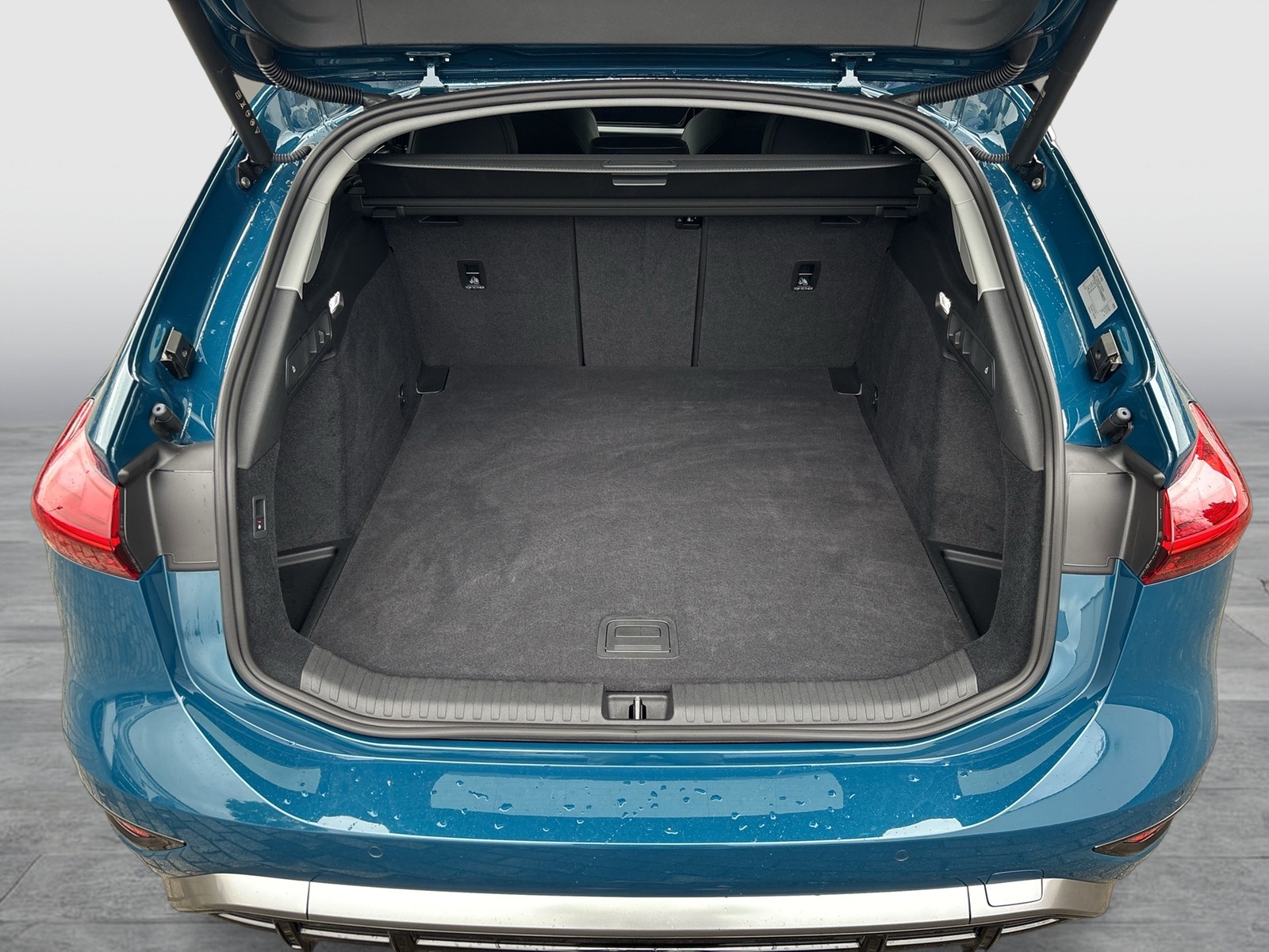 Audi A6 e-tron Avant performance S LINE 360°CAM LM20