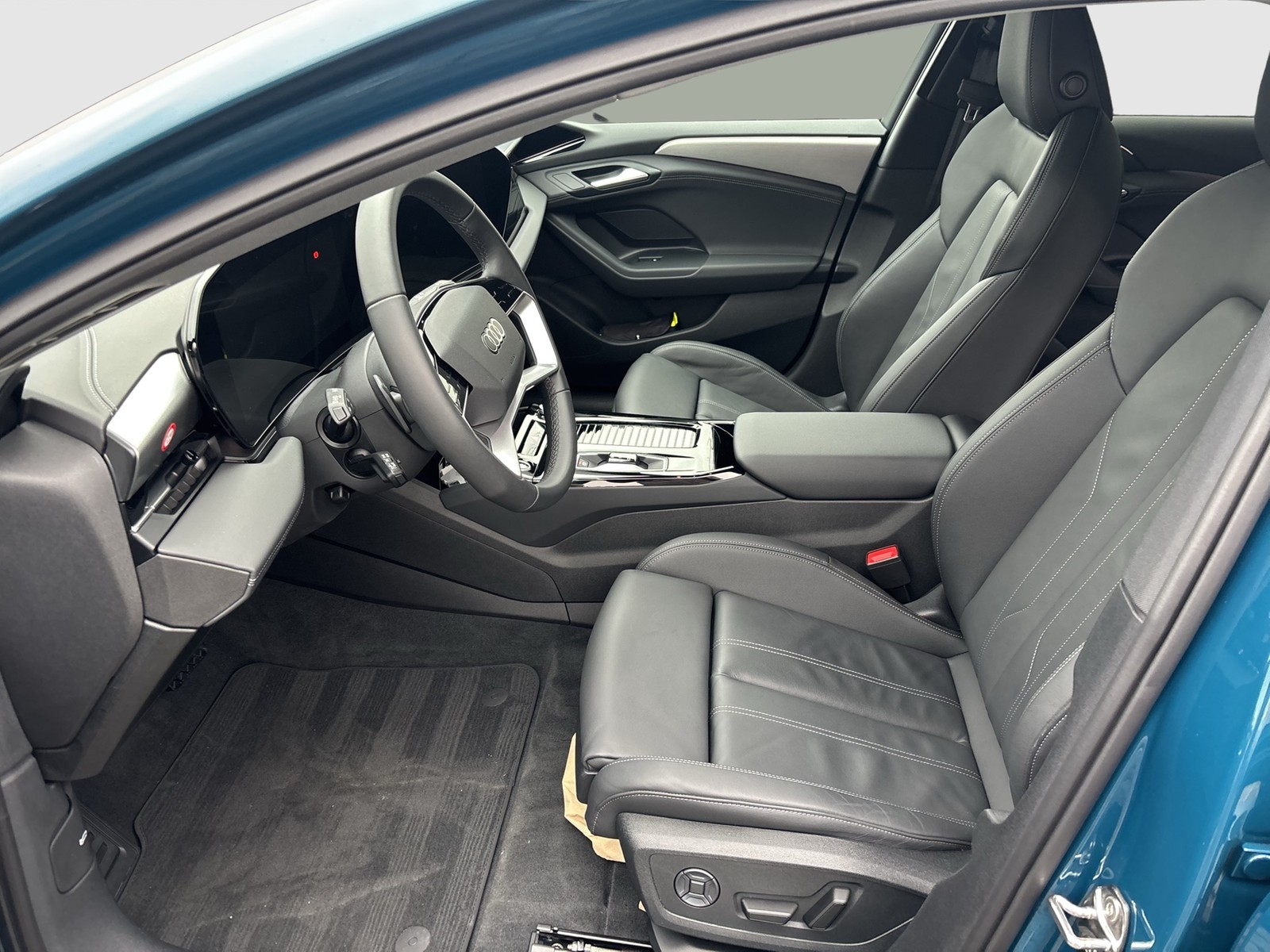 Audi A6 e-tron Avant performance S LINE 360°CAM LM20