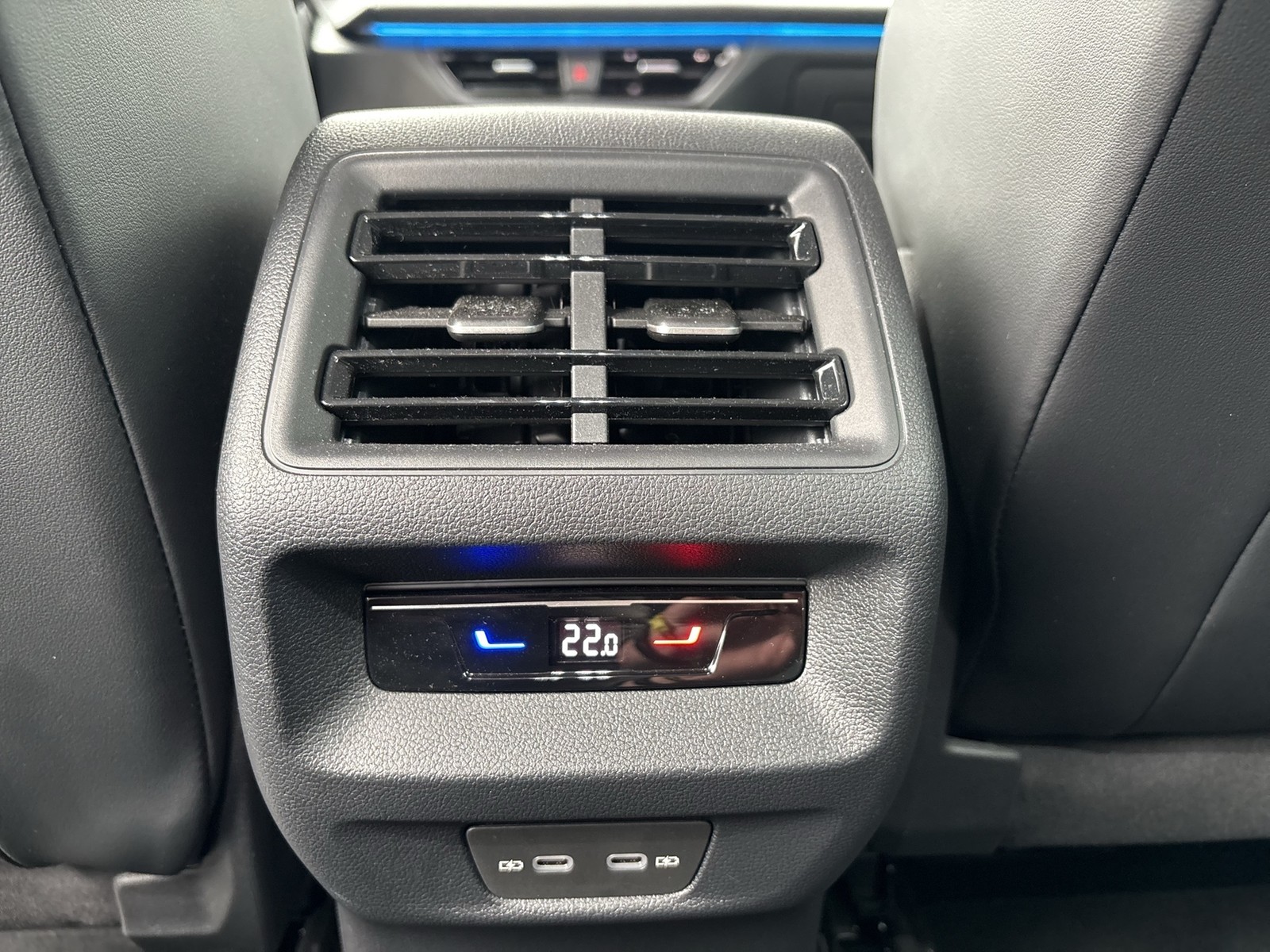 Volkswagen Tiguan 1.5 HYBRID LIFE AHK CAM ACC LM18 NAVI