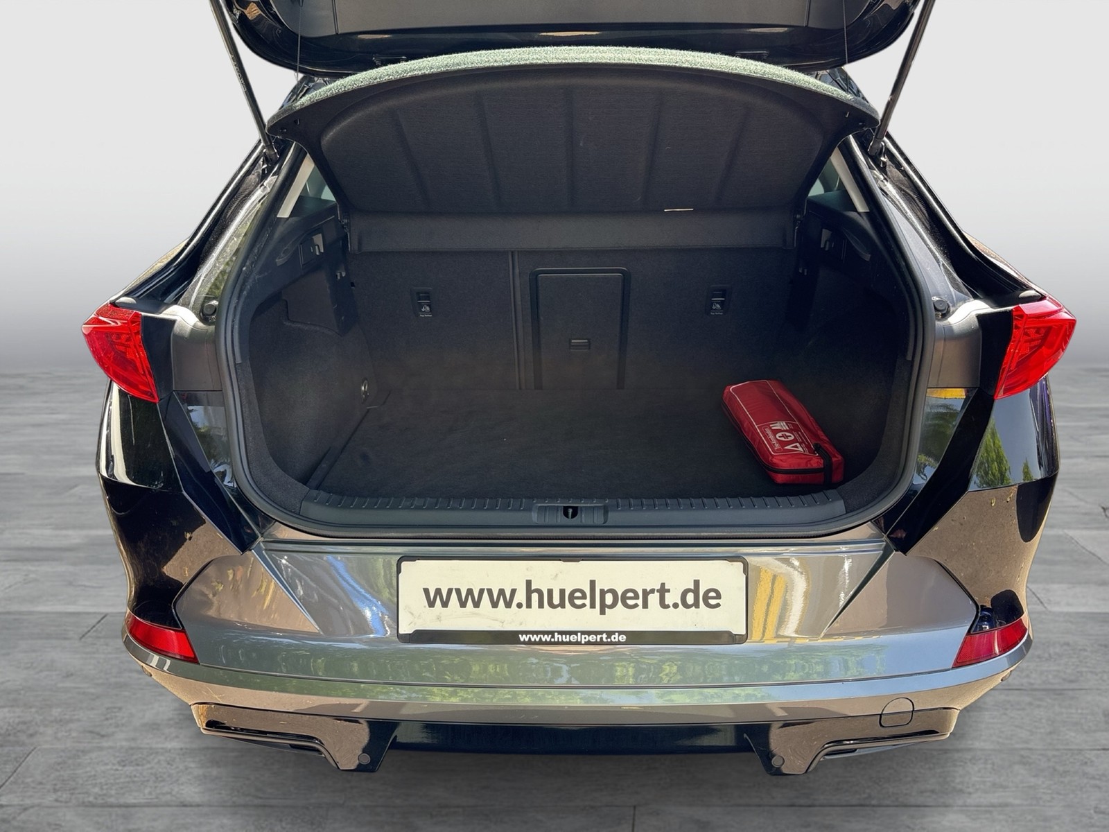 Cupra Formentor 2.0 AHK ACC LM18 CARPLAY SITZHEIZUNG