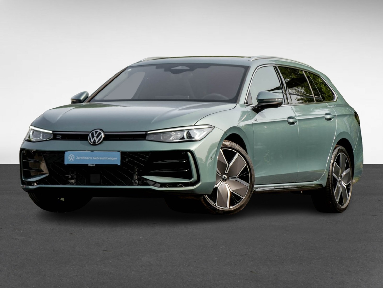 Volkswagen Passat Variant 2.0 R-LINE 4X4 NEUES MODELL PANO