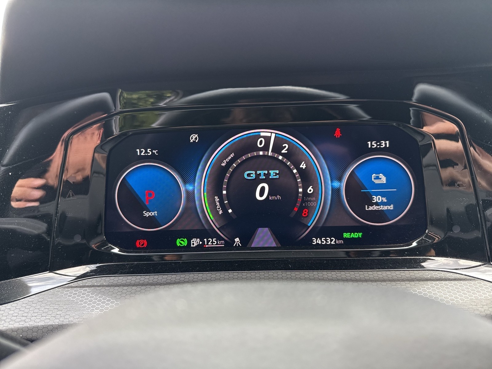 Volkswagen Golf 1.4 HYBRID GTE BLACK STYLE KAMERA ALU18