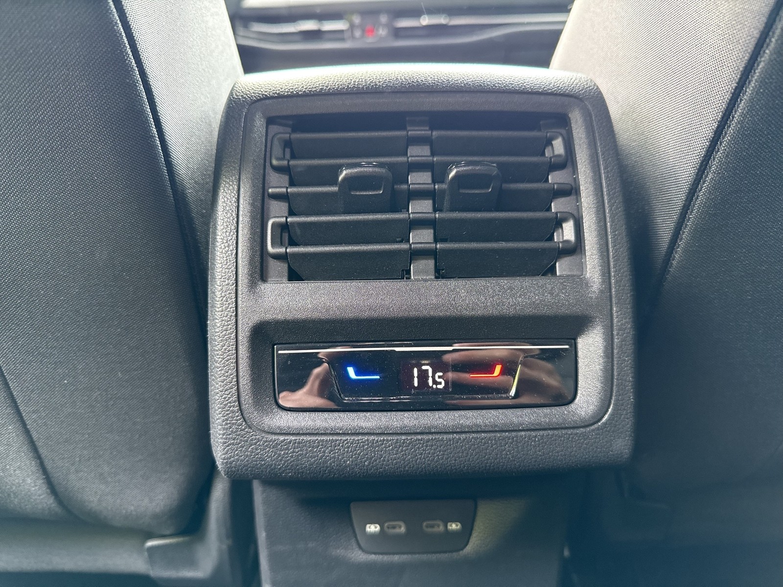 Volkswagen Golf 1.4 HYBRID GTE BLACK STYLE KAMERA ALU18