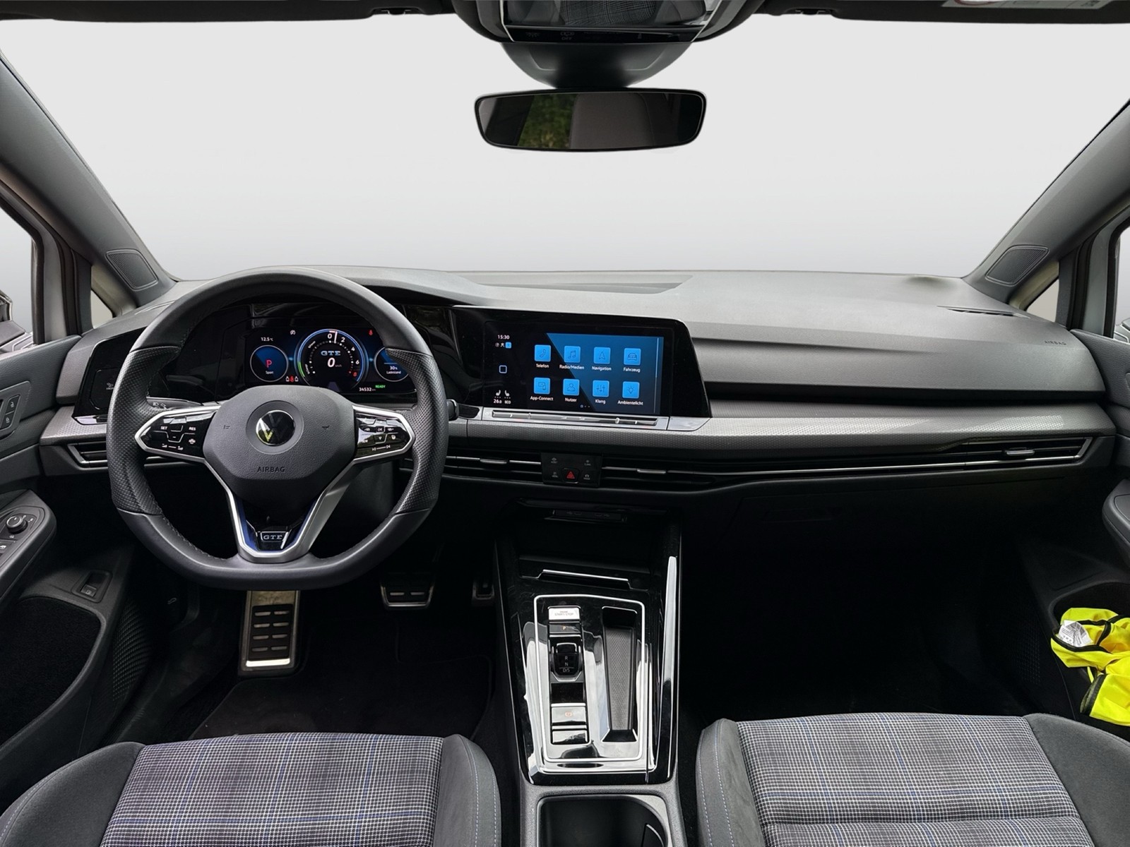 Volkswagen Golf 1.4 HYBRID GTE BLACK STYLE KAMERA ALU18
