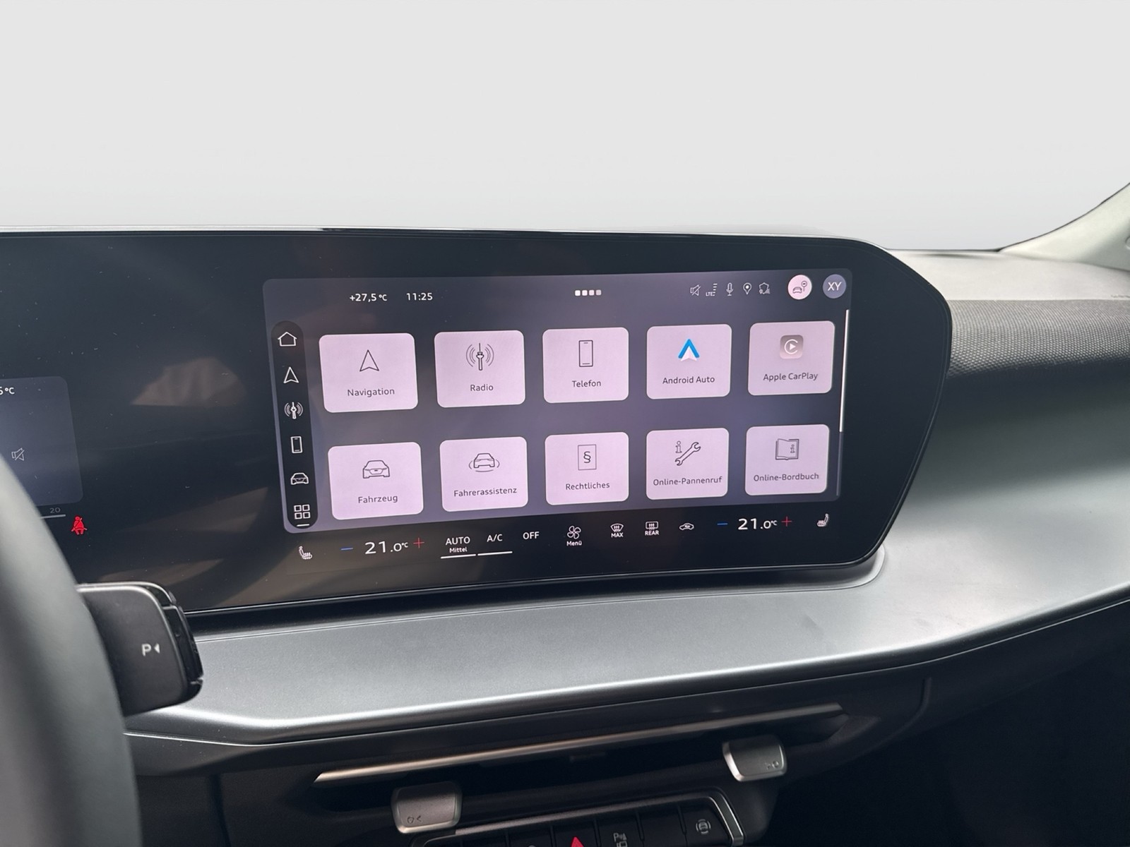 Audi Q3 S LINE NEUES MODELL CAM ACC LM19 EKLAPPE NAVI
