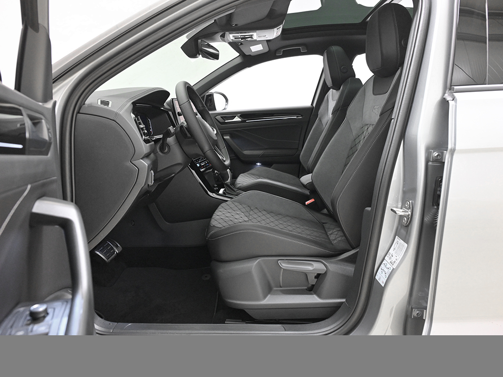 Volkswagen T-Roc 1.5 R-LINE DSG BLACKSTYLE PANO eKLAPPE AHK