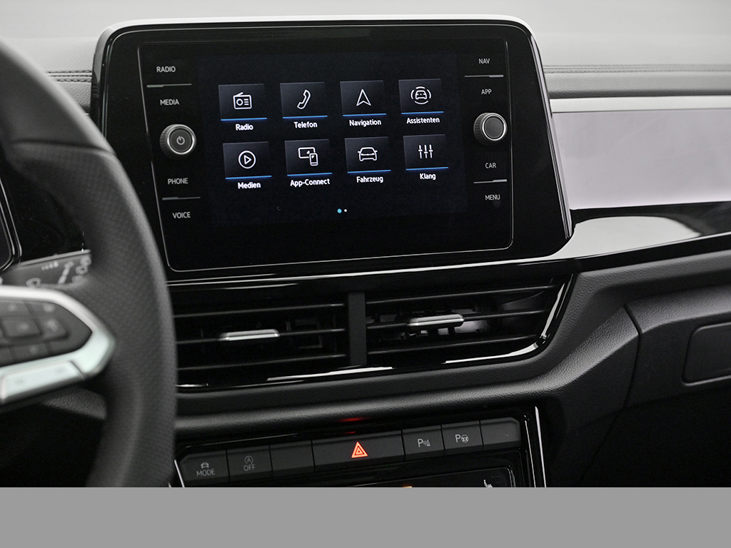 Volkswagen T-Roc 1.5 R-LINE DSG BLACKSTYLE PANO eKLAPPE AHK