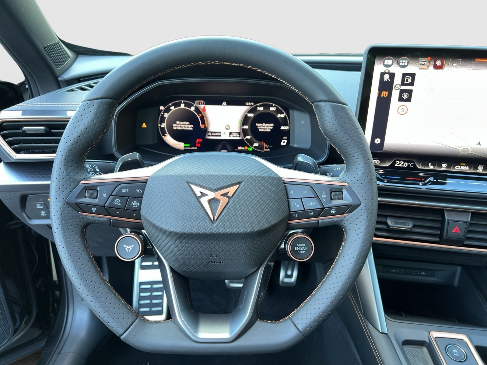 Cupra Formentor 1.5 eTSI SENNHEISER AHK CAM ACC LM18
