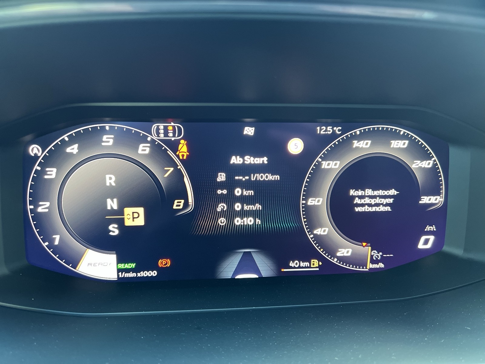 Cupra Formentor 1.5 eTSI SENNHEISER AHK CAM ACC LM18