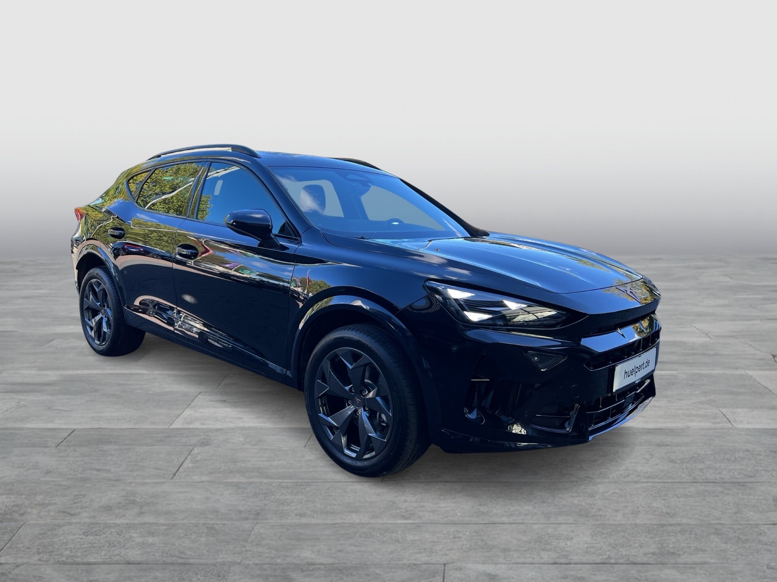 Cupra Formentor 1.5 eTSI SENNHEISER AHK CAM ACC LM18