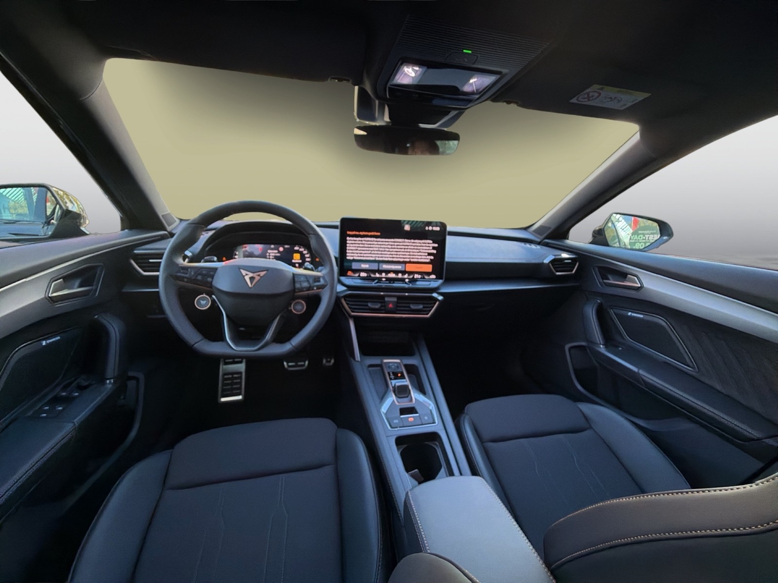 Cupra Formentor 1.5 eTSI SENNHEISER AHK CAM ACC LM18