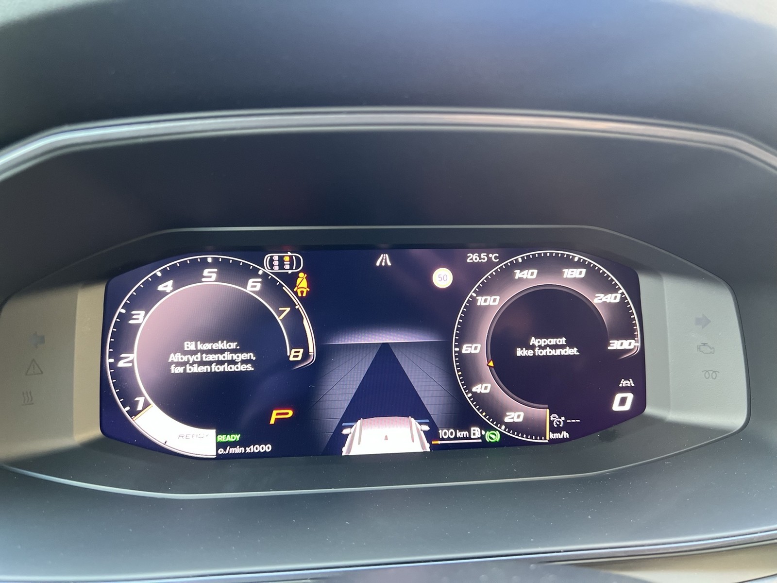 Cupra Formentor 1.5 eTSI SENNHEISER AHK CAM ACC LM18