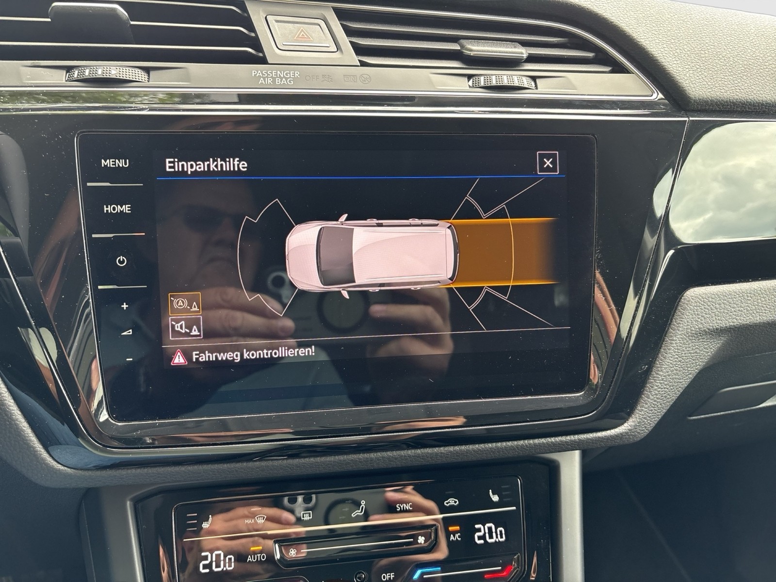 Volkswagen Touran 2.0 HIGHLINE AHK ACC LM17 NAVI CARPLAY