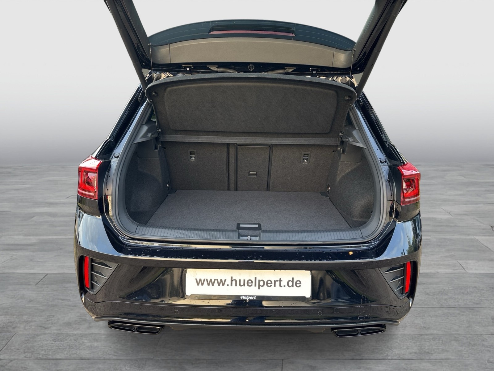 Volkswagen T-Roc 1.5 R-LINE BLACK STYLE AHK CAM ACC LM19