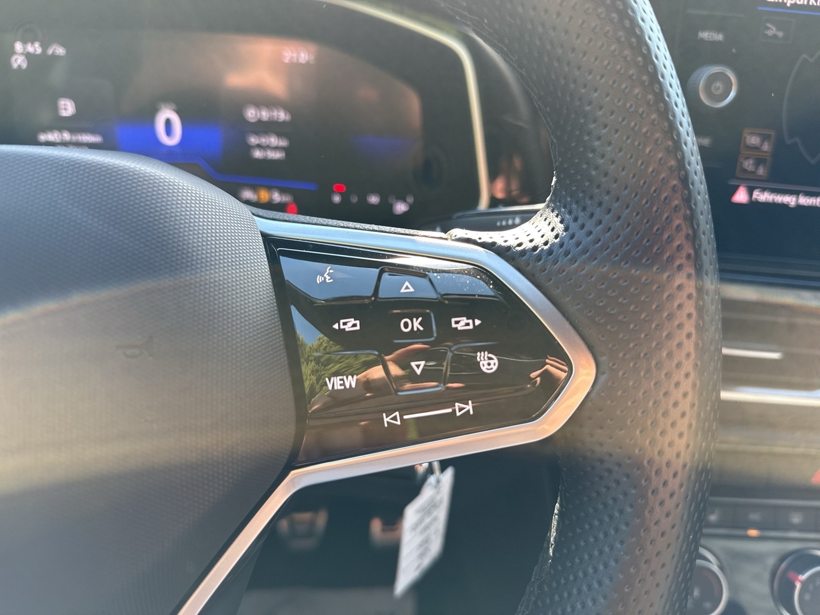 Volkswagen T-Roc 1.0 R-LINE KAMERA LED CARPLAY ALU17"