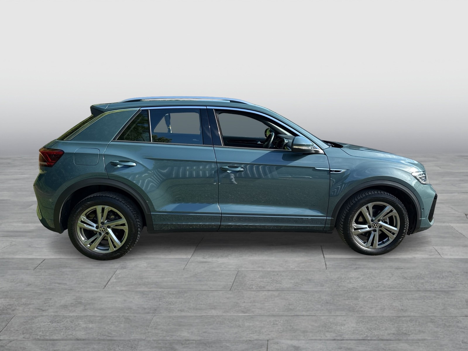 Volkswagen T-Roc 1.0 R-LINE KAMERA LED CARPLAY ALU17"