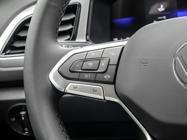 Volkswagen T-Roc 1.0 LIFE CAM ACC NAVI ALU CARPLAY SITZHEIZ