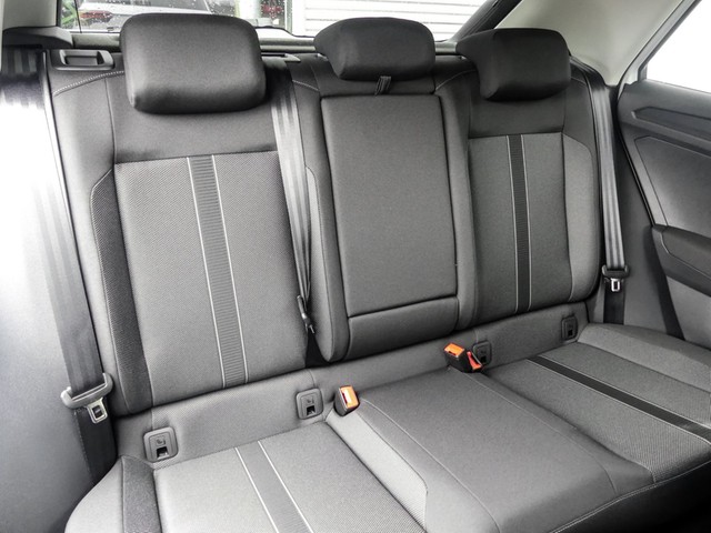 Volkswagen T-Roc 1.0 LIFE CAM ACC NAVI ALU CARPLAY SITZHEIZ